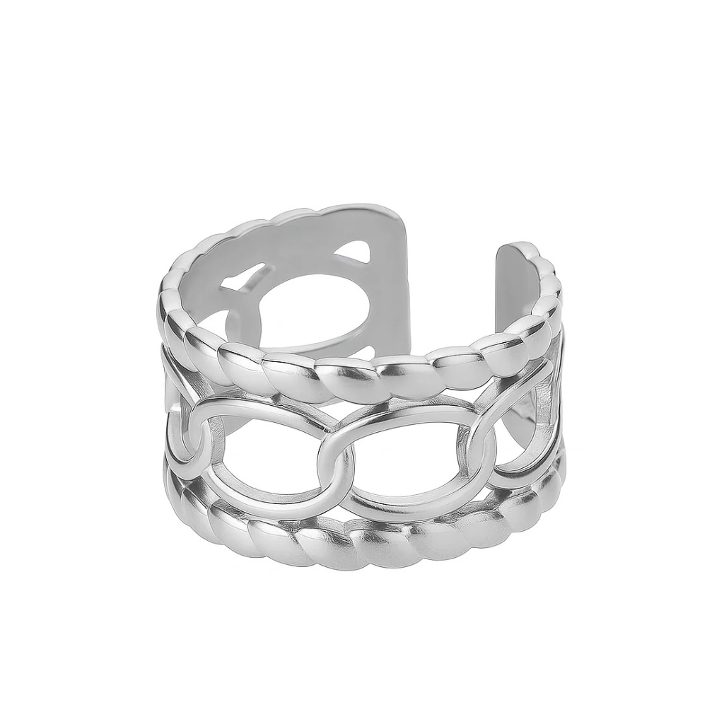 Anillo con Diseño de Eslabones